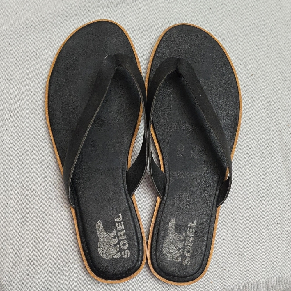 Sorel Black and Tan Sandals
